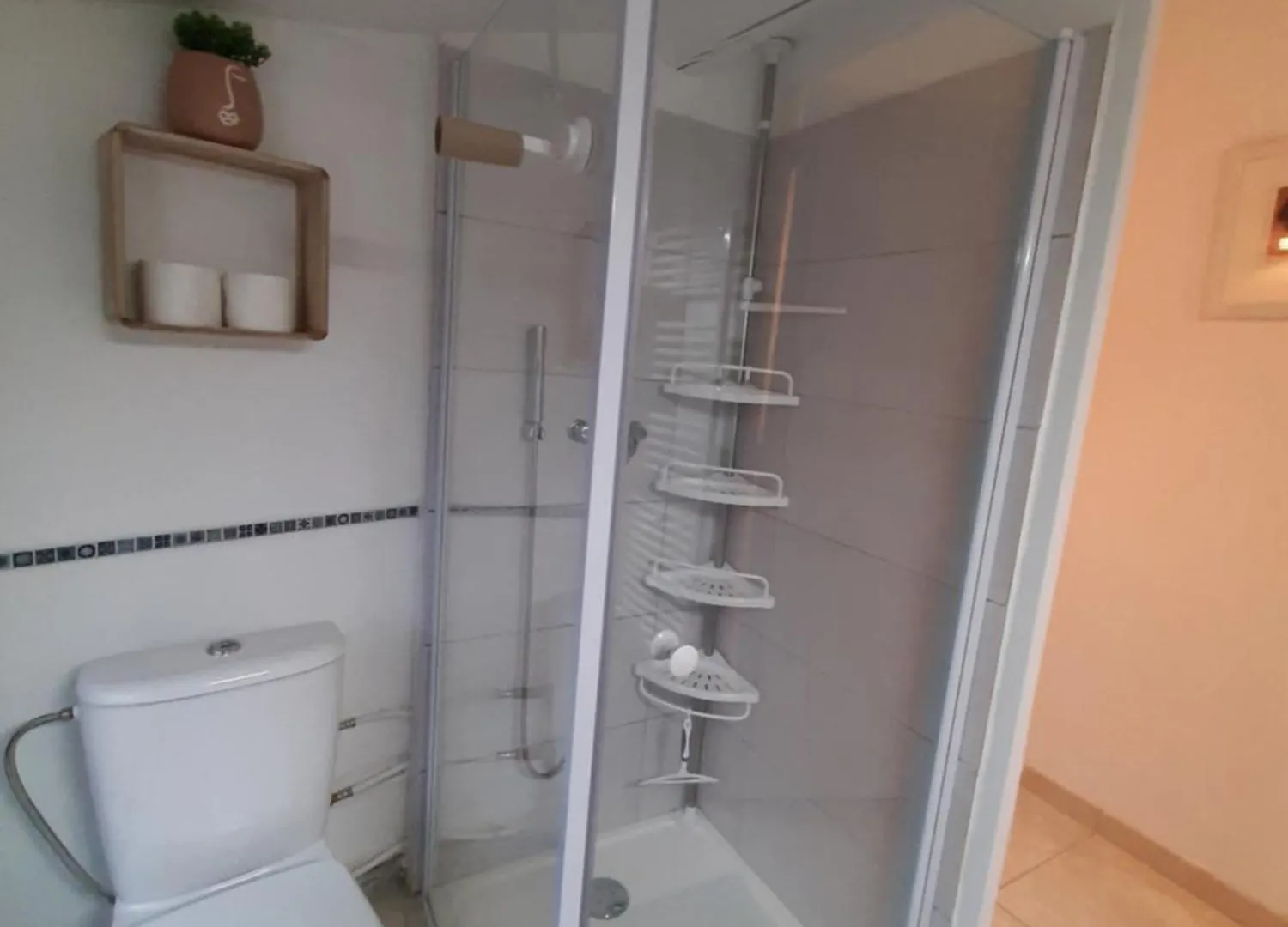 Un Nid Sur Les Toits Avec Terrasse Apartment Apt